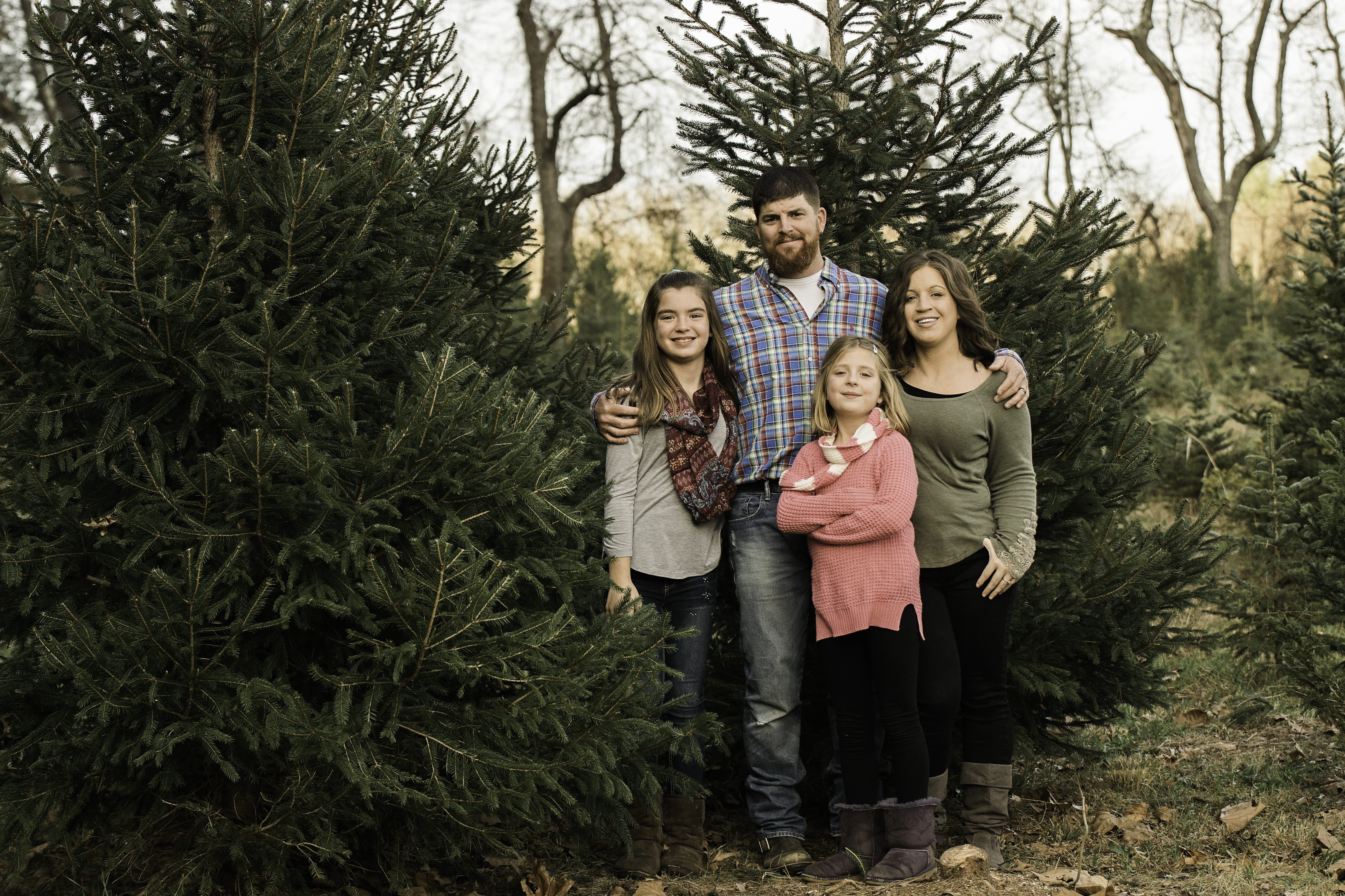 Boswell's Tree Farm Family Photo